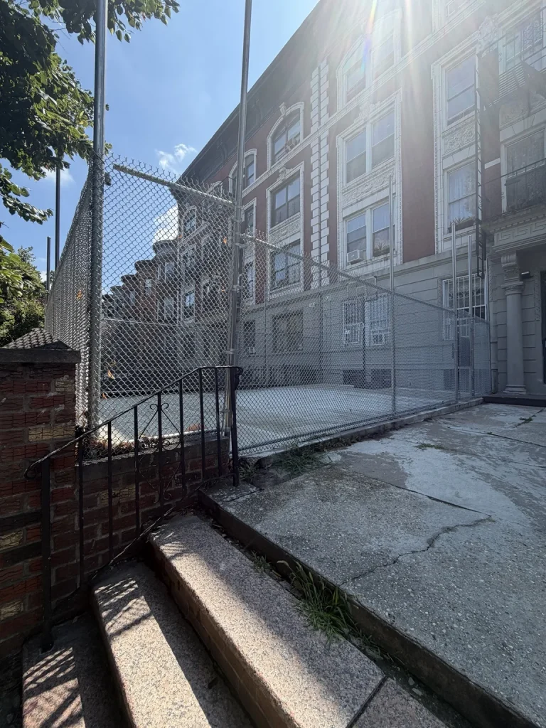Fence Repair